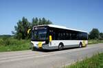Belgien / Niederlande / Bus Zeeland: VDL Citea SLE 120 von De Lijn (Wagen 2165), aufgenommen im Juli 2021 in der Nähe von Schoondijke (Gemeinde Sluis).
