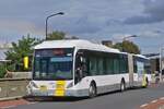 VanHOOL New AG 300, von de Lijn, gesehen in Maastricht, auf der fahrt nach Genk. 09.2026 