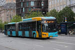 MAN Bus 1635, auf der Linie 5C, fährt am 26.06.2023 durch die Vesterbrogade.