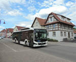 Strassburg - 1. August 2022 : New Lion's City 12 CNG Nr 219109, auf der Linie 12 im Einsatz, durfährt die Gemeinde Entzheim. Der Bus gehört am Subunternehmen Striebig.