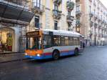 Italien / Stadtbus Catania: BredaMenarinibus Exobus mit der Wagennummer 3823, aufgenommen im November 2014 in der Innenstadt (Straßenname: Via Etnea) von Catania.