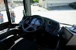 Cockpit des Solaris Urbino 12 IV 526 von LIE Mobil am 11.6.22 bei Rheintal Bus in Altstätten SG.