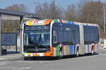 EW 2400, Mercedes Benz eCitaro, vom VDL, verlässt den Busbahnhof Howald.
