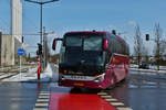 EW 1510, Setra S 516 HD, von Emile Weber, gesehen an der Tram Trasse in der Stadt Luxemburg. 28.02.2020  