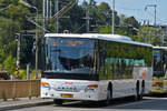 VS 1536, Setra S 418 Le von Voyages Simon, ist am Endpunkt seiner Linie am Bahnhof in Ettelbrück angekommen.