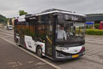 WE 3205, Karsan Atak von WEmobility, kommt am Bahnhof in Diekirch an.