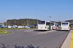 Die Umsteige Bushaltestelle nahe Hosingen „Parc Housen“. Von hier kann man seine Busreisen in alle Ecken des Landes fortsetzen. 04.2022