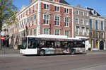 Niederlande / Stadtbus Den Haag: MAN Lion's City CNG (Wagennummer 1090) von HTM Personenvervoer N.V., aufgenommen im April 2016 in der Innenstadt von Den Haag.
