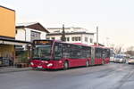 Mercedes-Benz O 530 III (Citaro 2. Generation) der Innsbrucker Verkehrsbetriebe, Bus Nr. 428, als Linie T an der Hst. Neu-Rum Siemensstraße. Aufgenommen 11.1.2020.