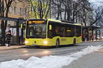 VVT Linie 502 an der Haltestelle Terminal Marktplatz in Innsbruck (Bus SZ-197KI von Ledermair).