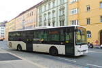 Innsbruck: Iveco-Irisbus Crossway von Postbus (BD-14172) als Linie 4166 an der Ersatzhaltestelle Landesgericht.