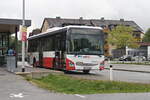 Iveco-Irisbus Crossway von Postbus (BD-14489) als Linie 561 an der Haltestelle Kammer-Schörfling Bahnhaltestelle. Aufgenommen 9.9.2022.
