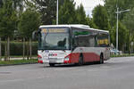 Iveco-Irisbus Crossway von Postbus (BD-15994) als Linie 305 in Linz, Altenberger Straße. Aufgenommen 4.8.2023.