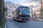 MAN Lion's Coach von Postbus (BD-12193) als Schienenersatzverkehr f�r die Unterinntalbahn in Hall in Tirol, Augasse. Aufgenommen 22.1.2026.