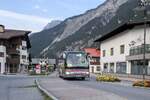 Setra S 416 GT von Auderer als Schienenersatzverkehr der Mittenwaldbahn in Scharnitz. Aufgenommen 27.8.2025.
