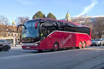  Setra S 516 HD von Hannes Busreisen als Schienenersatzverkehr f�r die Unterinntalbahn in Hall in Tirol, B171a. Aufgenommen 22.1.2026.