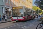 Wien: Mercedes-Benz Citaro 2. Generation der Wiener Linien (Bus 8961, W-3945LO) als Linie 10A an der Haltestelle Niederhofstraße. Aufgenommen 23.9.2022.