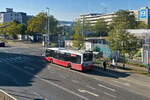 Wien: Mercedes-Benz Citaro 2. Generation der Wiener Linien (Bus 8144, W-2985LO) als Linie 64A an der Haltestelle Perfektastraße. Aufgenommen 23.9.2022.