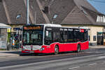 06.03.2024: Wiener Linien 8195 steht als Linie 88A richtung Seestadt in der Station Kirschenallee