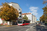 Wien. Unterwegs als Linie 36B erreicht ein Citaro 2 der Wiener Linien die Bellgasse in Jedlesee.