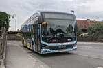 Ab Dezember 2025 werden die Linien 501-504 im Gro�raum Innsbruck mit elektrischen Bussen betrieben. Zu sehen ist ein MAN New Lions e-City von Ledermair (SZ-143TV) als Linie 501 bei der Hst. Rum Ost. Aufgenommen 13.7.2026.