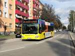 Graz. Am 06.10.2019 fuhr Wagen 100 der Graz Linien
auf der Linie 34. Der Bus, welcher für IKEA wirbt, 
ist hier bei der Haltestelle Seifenfabrik zu sehen.