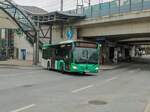 Graz. Der W1082 von Watzke ist hier am 12.10.2021 beim Verlassen der Busbahnhofes Don Bosco zu sehen.