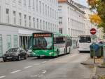 Graz. Zu Allerheiligen am 01.11.2021 begegnete mir Wagen 45 der Graz Linien als 39E in der Radetzkystraße.