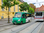 Graz. Der Dr. Richard Wagen 0151 ist hier am 14.09.2023 als Linie 30 am Kaiser-Josef-Platz zu sehen.