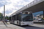 Mercedes Citaro Facelift der Innsbrucker Verkehrsbetriebe Linie O, Bus Nr. 411, ist wegen Straßenbahn-Bauarbeiten in der Schützenstraße über die Haller Straße umgeleitet. Aufgenommen 27.7.2017.