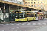 MAN Niederflurbus 3. Generation (Lion's City) der Innbus Regionalverkehr/Innsbrucker Verkehrsbetriebe (Bus Nr. 213) als Schienenersatzverkehr für die Stubaitalbahn/Linie STE am Hauptbahnhof Innsbruck. Aufgenommen 2.11.2020.
