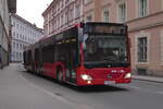 Mercedes-Benz Citaro 2. Generation der Innsbrucker Verkehrsbetriebe (Bus Nr. 445) als Messeshuttle in Innsbruck, Sillgasse. Aufgenommen 19.3.2023.