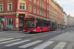 Mercedes-Benz Citaro Facelift der Innsbrucker Verkehrsbetriebe (Bus Nr. 425) als Schienenersatzverkehr für die Straßenbahnlinie 1 in Innsbruck, Andreas-Hofer-Straße. Aufgenommen 3.10.2023.