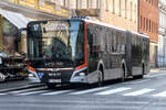 MAN New Lions City EfficientHybrid der Linz AG Linien (Bus Nr. 127, L-837TW) als Linie 17 in Linz, Goethestra�e. Aufgenommen 11.9.2025.