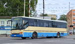 Ein älterer SETRA Überlandbus der 300ér Reihe im öffentlichen Verkehr von Kostrzyn nad Odrą (Polen) am 30.09.20