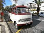 Bus eines Oldtimerclubs in Funchal