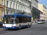 Oberleitungsbus und Gelenkbus in St. Petersburg, 12.8.17