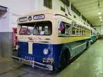 O-Bus МТБ-82Д (MTB-82D, Moskauer Trolley-Bus Werk Nr. 82), in Betrieb von 1947 bis 1961, im Museum für Elektrotransport in St. Petersburg, 22.10.2017