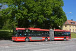 SCANIA Bus 7754, auf der Linie 316, fährt zur Haltestelle beim Schloss Drottingholm. Die Aufnahme stammt vom 01.06.2022.
