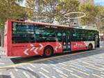 Castrosua Magnus H LE 13 Hybrid (Scania K360H B4x2LI), Avanza Benidorm 9162, bedient die Haltestelle Benidorm Centro am 29.09.2026.