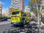 Midi-Reisebus Sunsundegui SC5 in der 10-Meter-Ausf�hrung der Firma Autocares Grupo Benidorm mit der Wagennummer 142 f�hrt bergab in der Avenida de Europa in Benidorm am 29.09.2026.