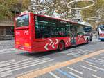 Avanza Benidorm 9164, Castrosua Magnus H LE 13 Hybrid, als Linie 02 verl�sst die Haltestelle Benidorm Centro am 29.09.2026.
