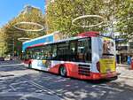 Heckansicht des MAN 43C Lion's Intercity LE 13, Avanza Benidorm 1470, in der Innenstadt von Benidorm am 29.09.2026.