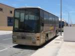 30.06.09,SCANIA VAN HOOL von Las Palmas Bus Fuerteventura im Industriegebiet von El Matorral auf Fuerteventura.