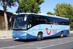 Bus Spanien / Bus Mallorca: Volvo / Beulas Stergo Spica von Ultramar Express Transport (Wagen 577), aufgenommen im Oktober 2019 im Stadtgebiet von Port d'Alcudia.