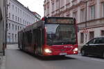 Mercedes-Benz Citaro 2. Generation der Innsbrucker Verkehrsbetriebe (Bus Nr. 447) als Linie R in Innsbruck, Sillgasse. Aufgenommen 19.3.2023.