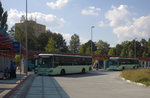 Pendelbusse Cheb Busbahnhof-BW Cheb am narodni den zeleznice. 24.09.2016 13:04 Uhr.
