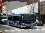 Bus United States of America (USA): Stadtbus New London (Connecticut): Gillig BRT 35' HEV (Hybridbus) der Southeast Area Transit District (SEAT) / Connecticut Transit, aufgenommen im Mai 2016 in der