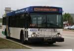 2004 New Flyer D40LF  Milwaukee County Transit System (MCTS) # 4823  aufgenommen am 28.