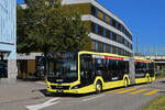 MAN Hybridbus 77 der AAGL, auf der Linie 81, fährt am 18.09.2025 zur Haltestelle Breite. Aufnahme Basel.